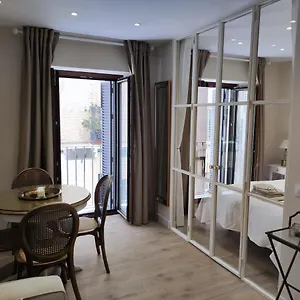 Premium En El Centro De Sevilla